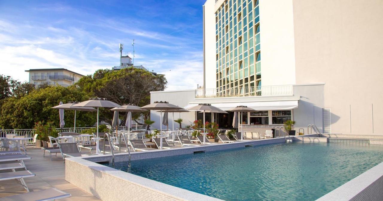 Hotel Nember Lido di Jesolo Exterior photo