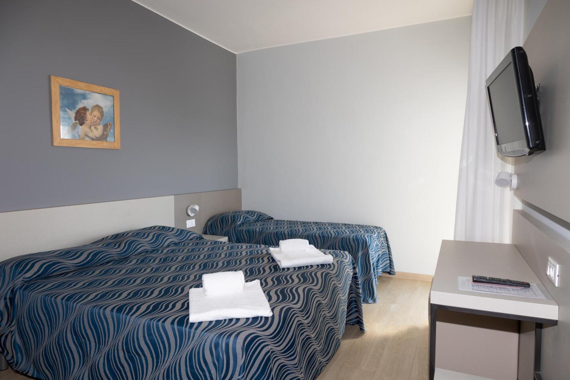Hotel Nember Lido di Jesolo Exterior photo